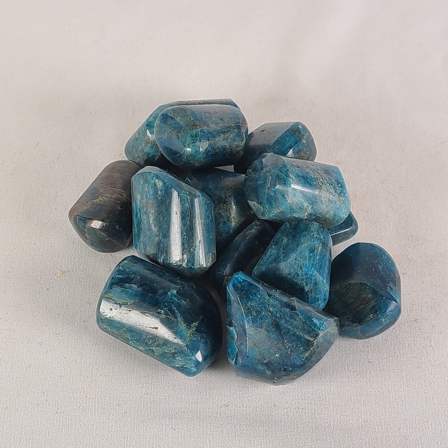 Tumbled Apatite