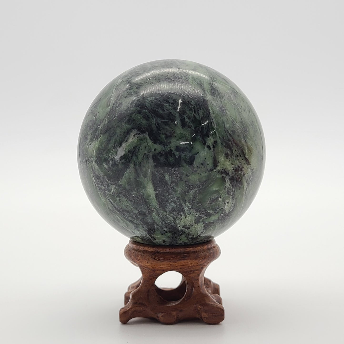 Serpentine Sphere