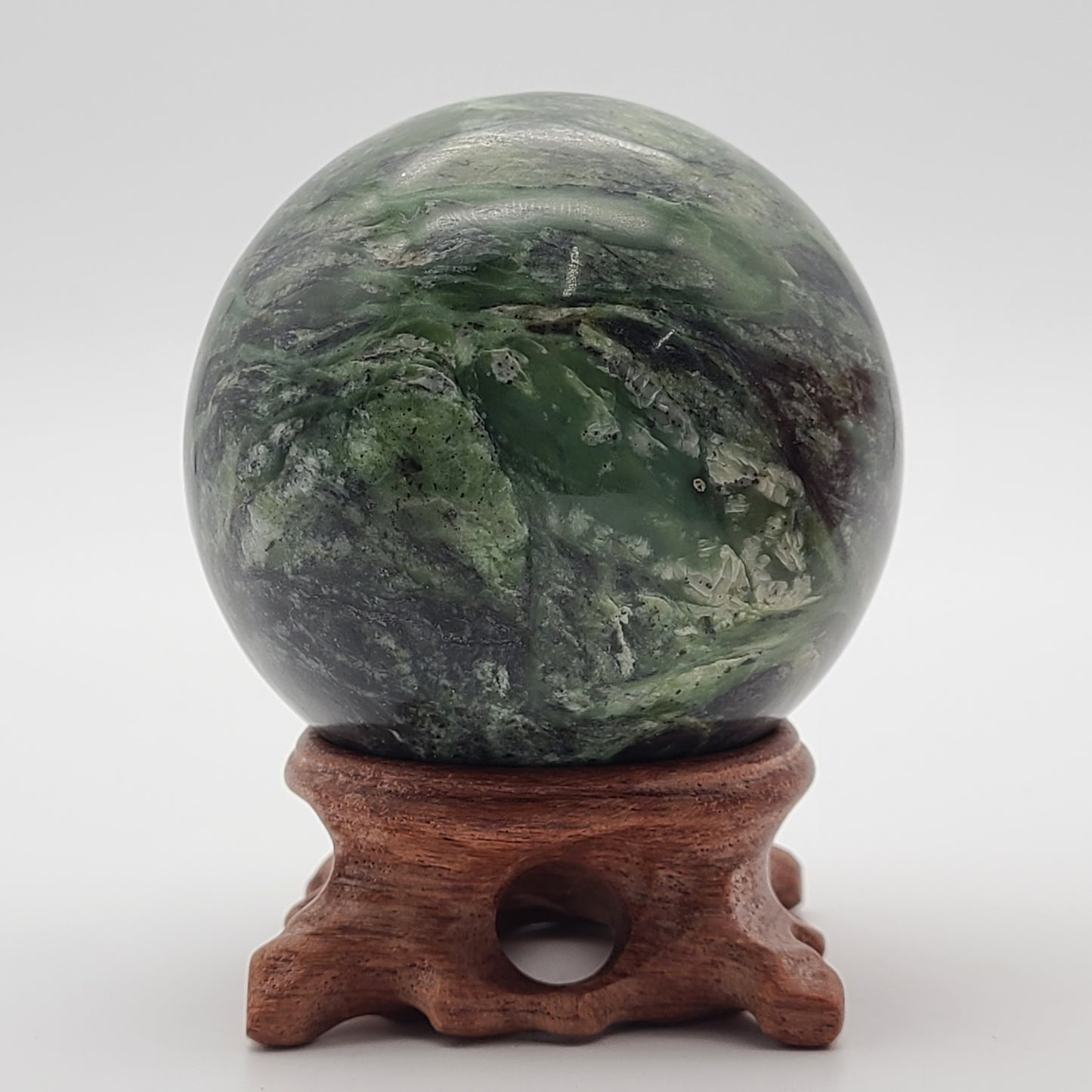 Serpentine Sphere