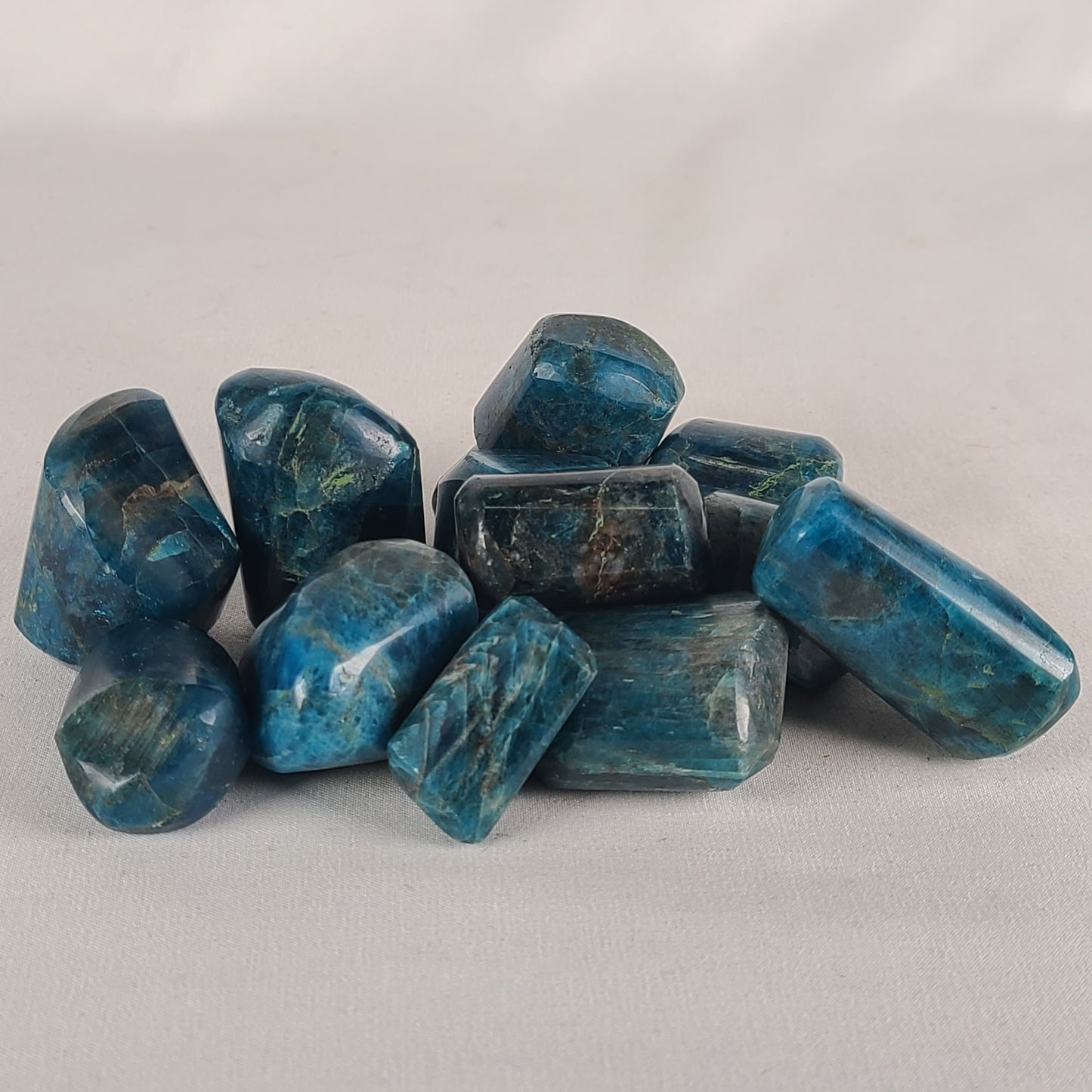 Tumbled Apatite