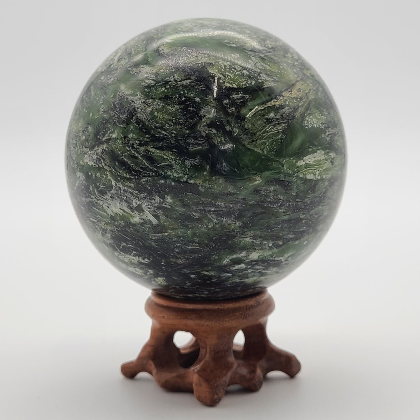 Serpentine Sphere
