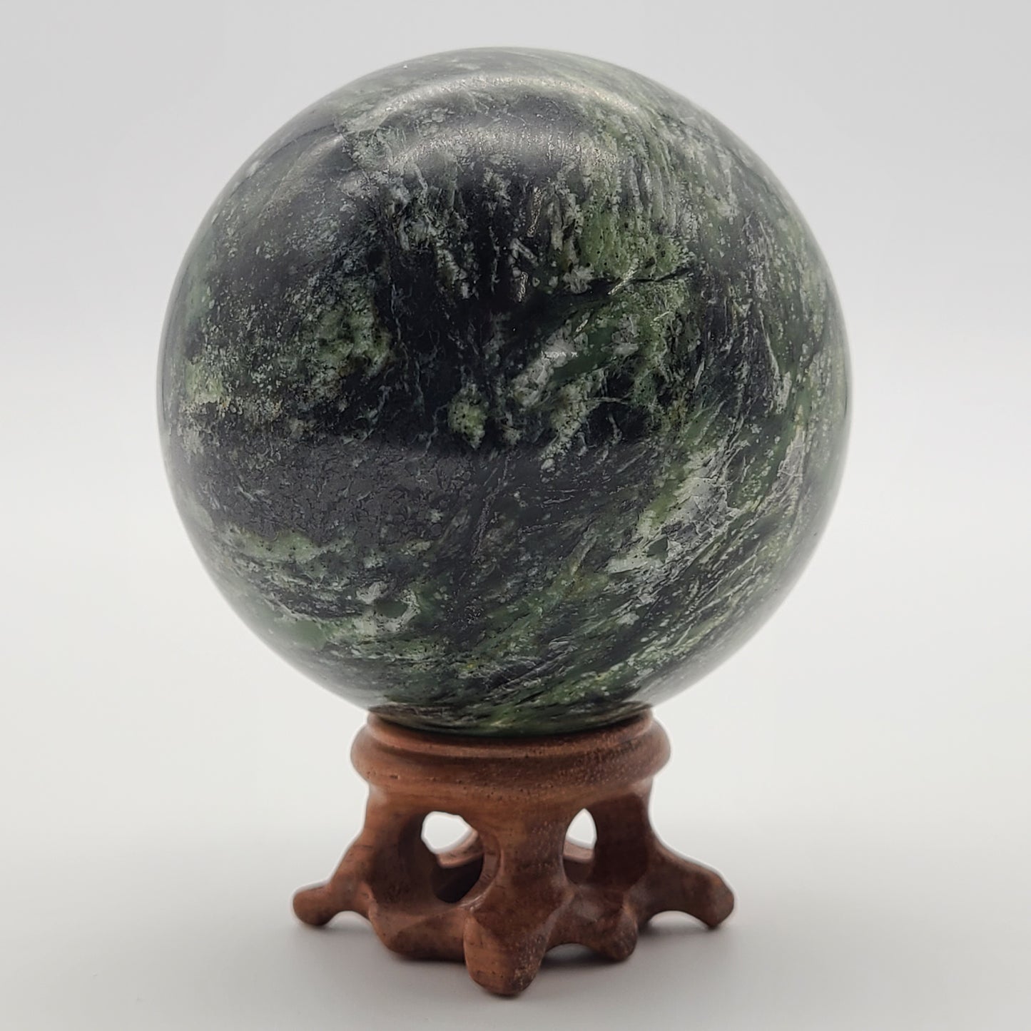 Serpentine Sphere