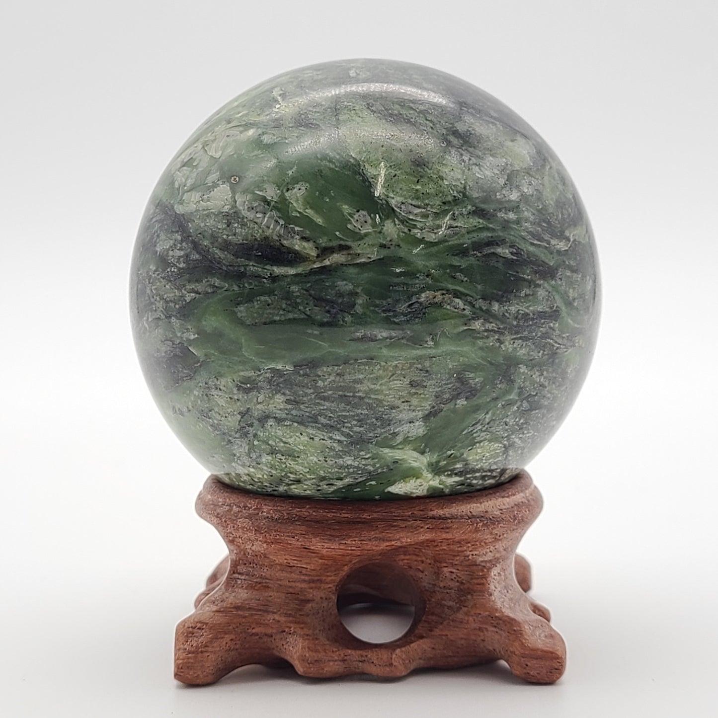 Serpentine Sphere