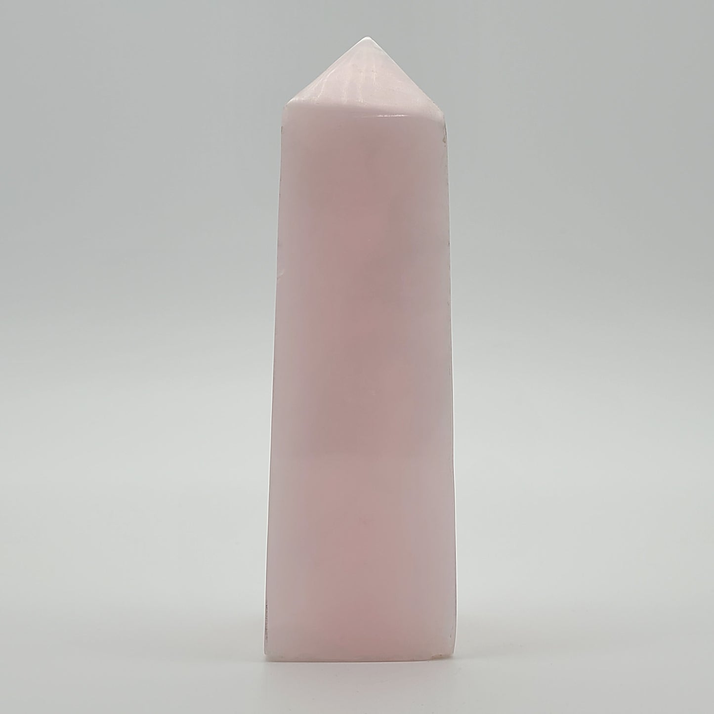 Mangano Calcite Tower