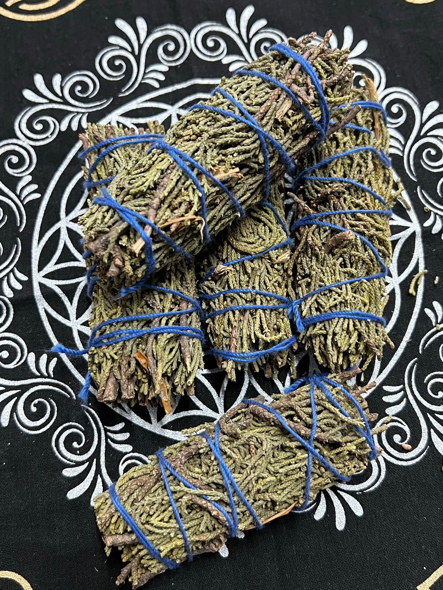 Juniper Sage 4” Smudge Stick