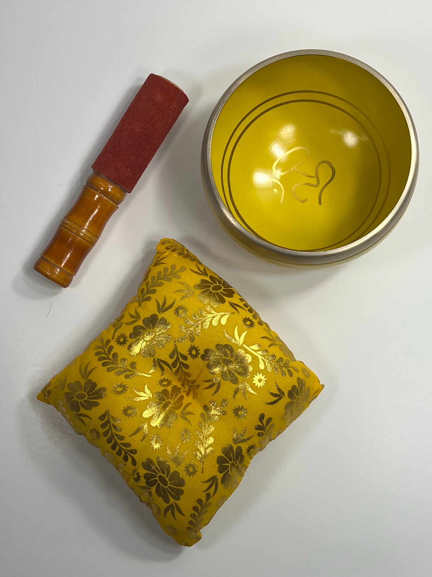 Tibetan Singing Bowl - Yellow Ohm