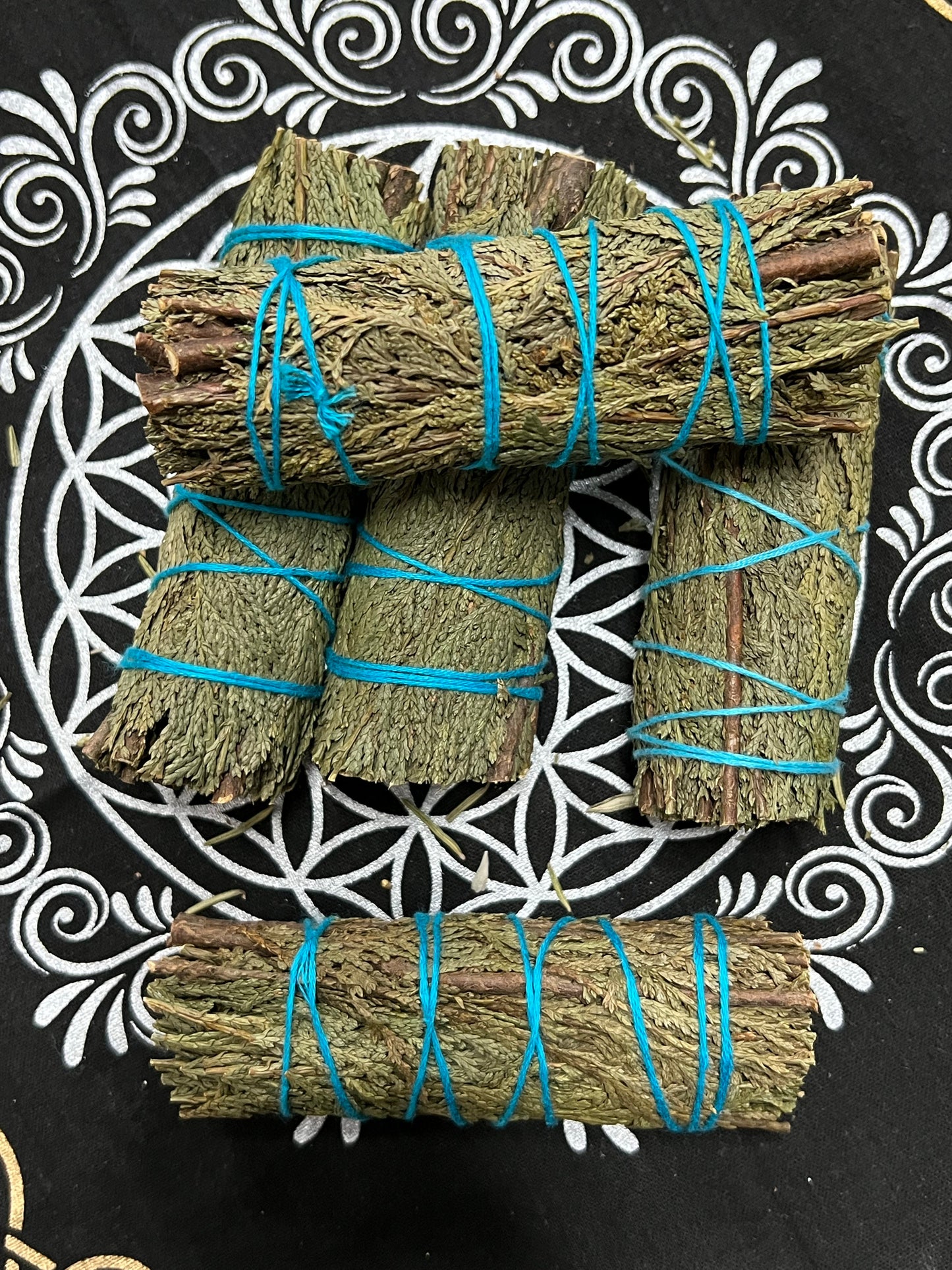 Cedar Sage 4” Smudge Stick